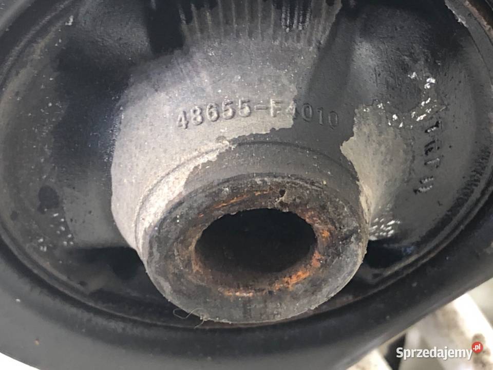 WAHACZ PRAWY PRZÓD TOYOTA COROLLA E21 Hatchback osobowe