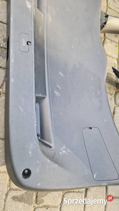 Tapicerka klapy bagażnika Hyundai Tucson III