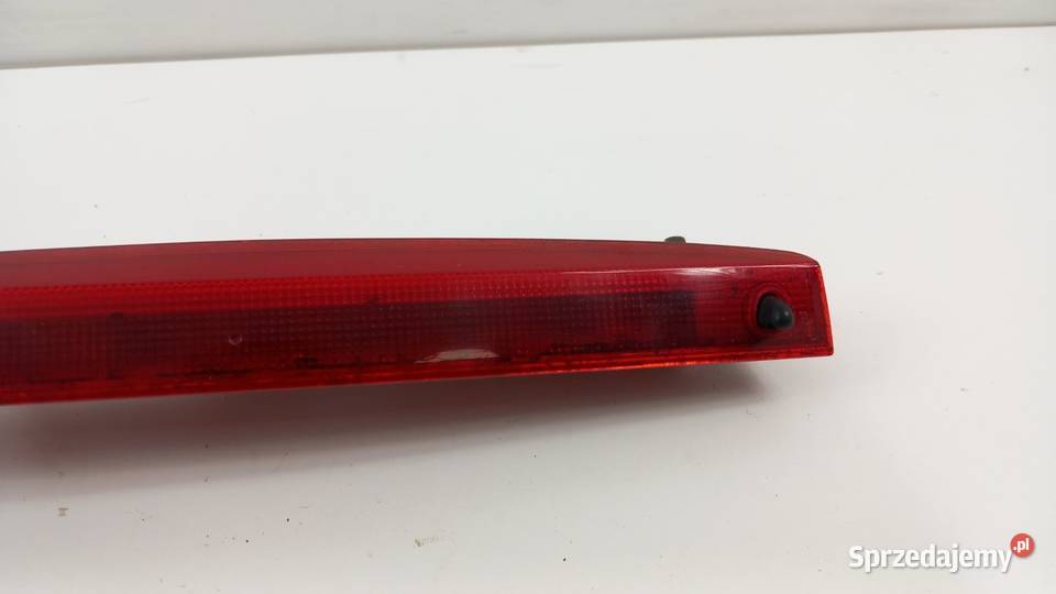 RENAULT MEGANE II KOMBI LAMPA 3 STOP Zbierkowo
