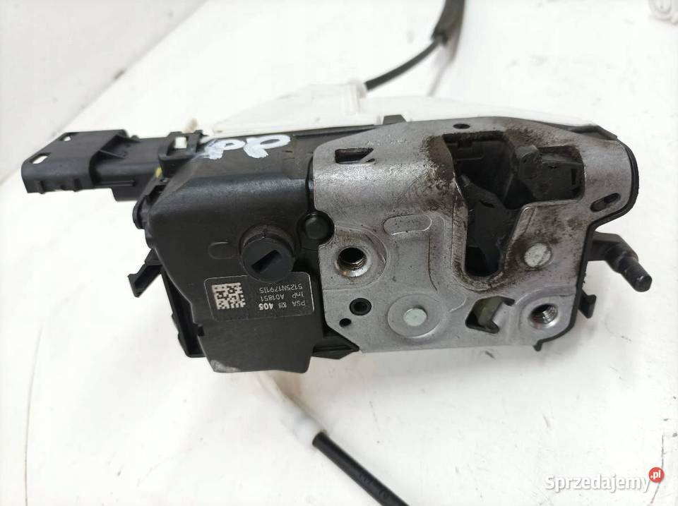 ZAMEK DRZWI PRAWY PRZÓD PSA828405 Peugeot Rok produkcji 2015 Zamki, wkładki i kluczyki świętokrzyskie