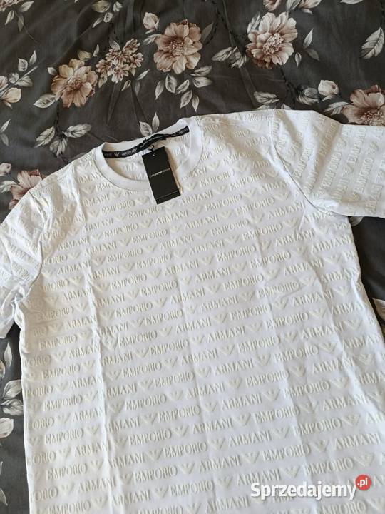 Tshirt męski Emporio Armani sygnatura regular Odzież codzienna podlaskie Białystok