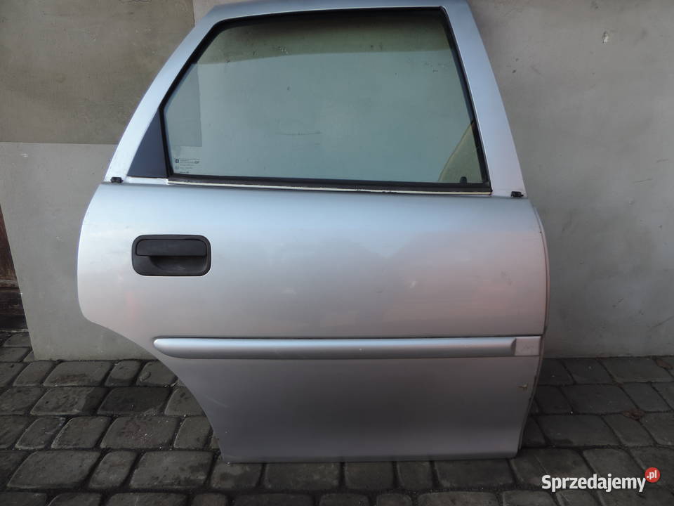 OPEL VECTRA B HB L147 FL DRZWI PRAWY TYŁ Drzwi Nowy Sącz