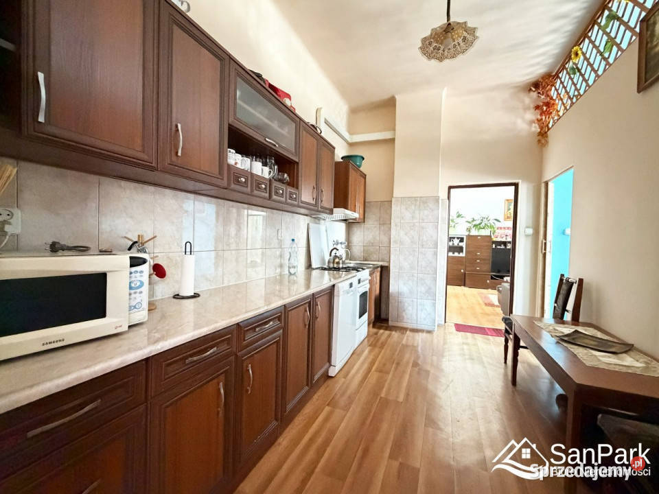 Do sprzedaży mieszkanie 82m2 4pok Lesko 82m2