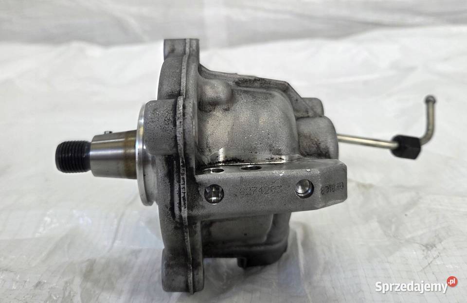POMPA WTRYSKOWA OPEL CROSSLAND 15 BLUEHDI
