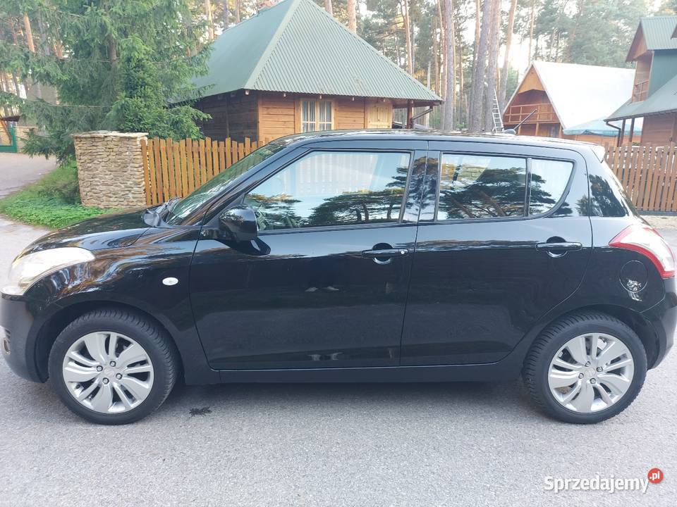 Suzuki Swift 4X4 sprowadzony zarejestrowany autoalarm świętokrzyskie Końskie sprzedam