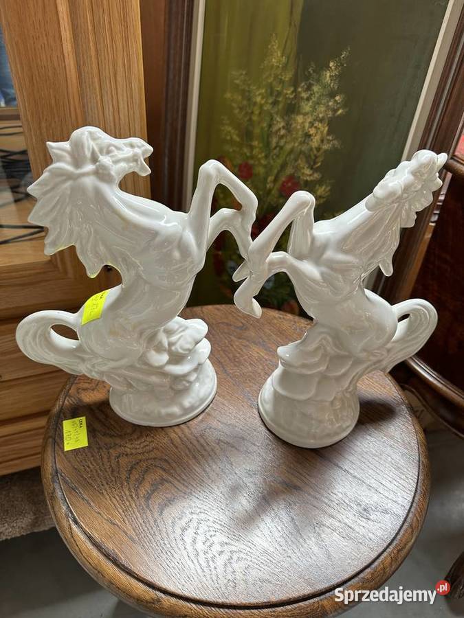 Piękne porcelanowe konie figury Sławoszewek
