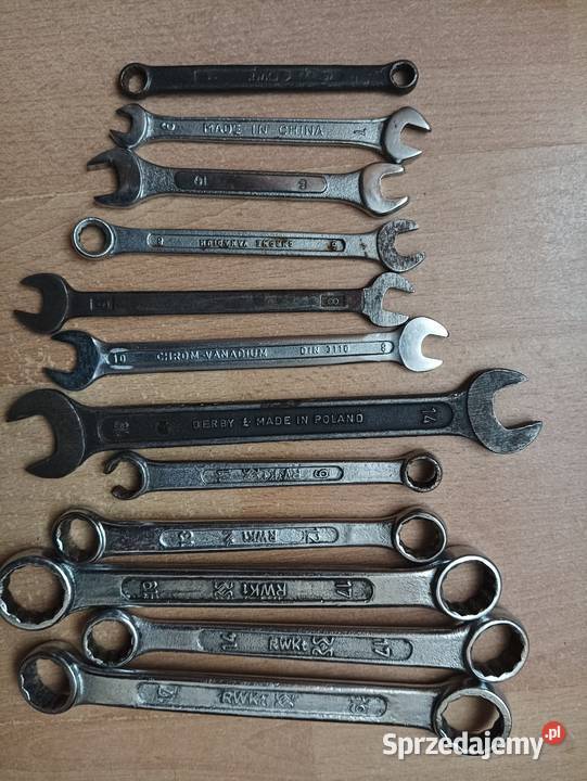 Sprzedam klucze wyprzedaż garażowa PRL Imielin