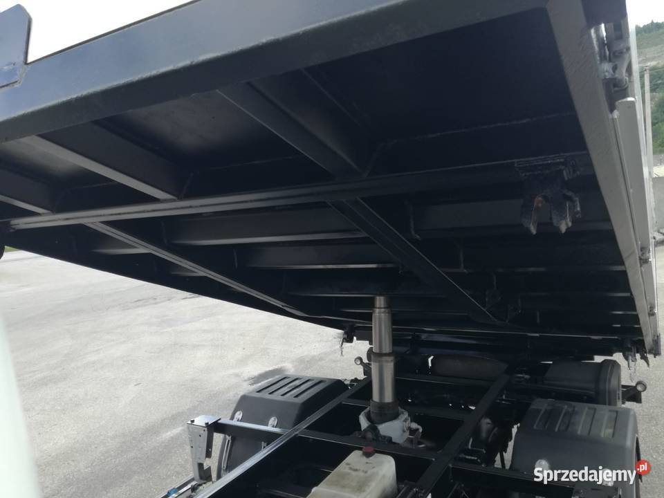 Mitsubishi Fuso Canter 3C15 Konopiska