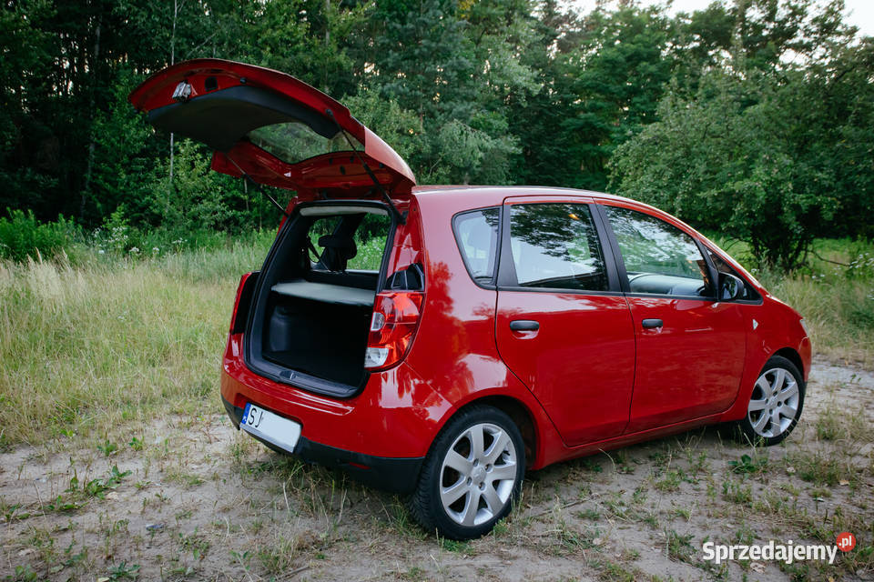 Mitsubishi Colt 11 benzyna 2009 5 drzwi nieuszkodzony Jaworzno