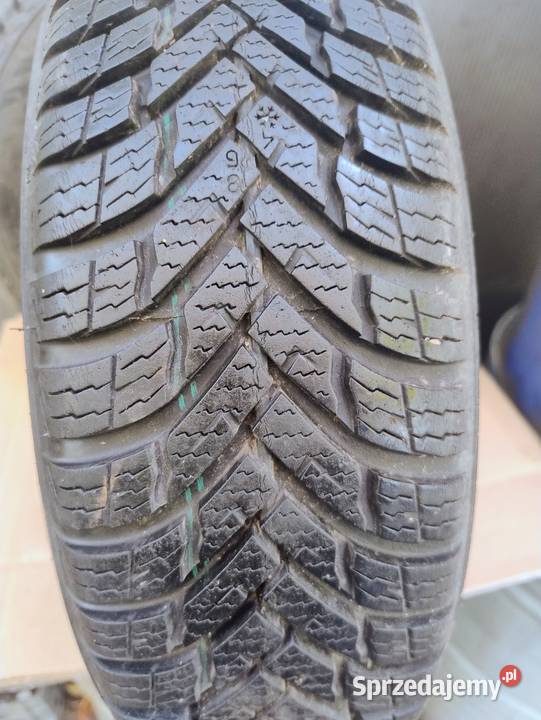 Opony zimowe Nokian Weatherproof 1557013 75T 75 Samochodowe Kraków