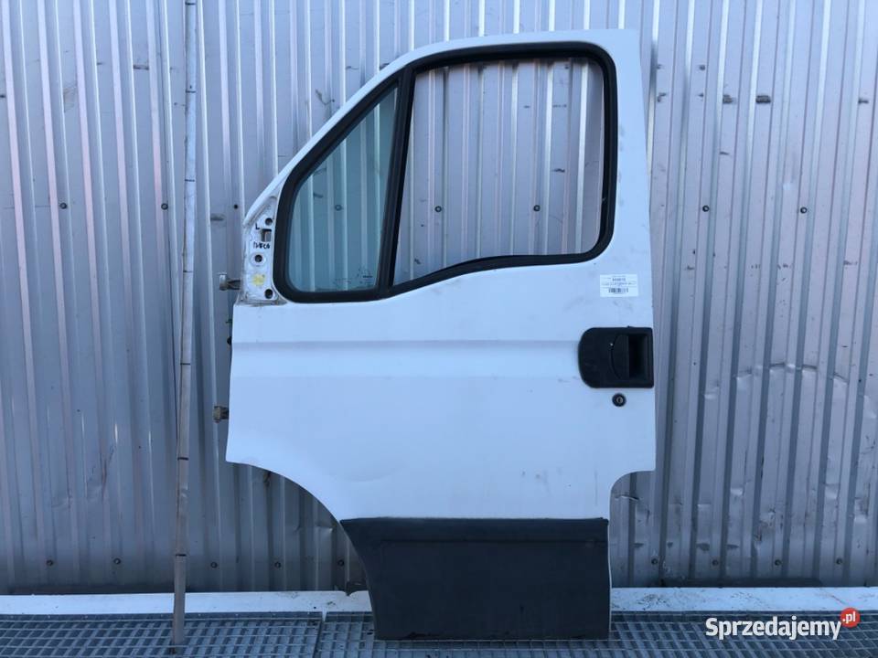 DRZWI LEWY PRZÓD IVECO DAILY III Bus 9709