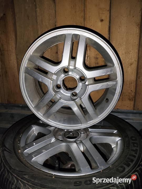 Alufelgi Ford 15 4x108 z oponami letnimi Domaradz sprzedam