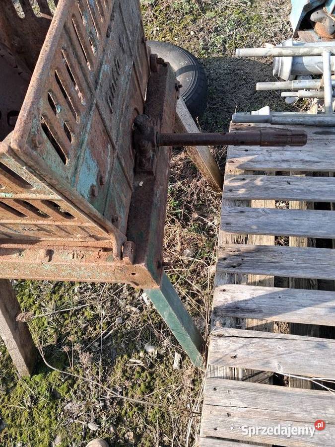 Rozdrabniacz do burakow itp mlynek Mengele Piecki