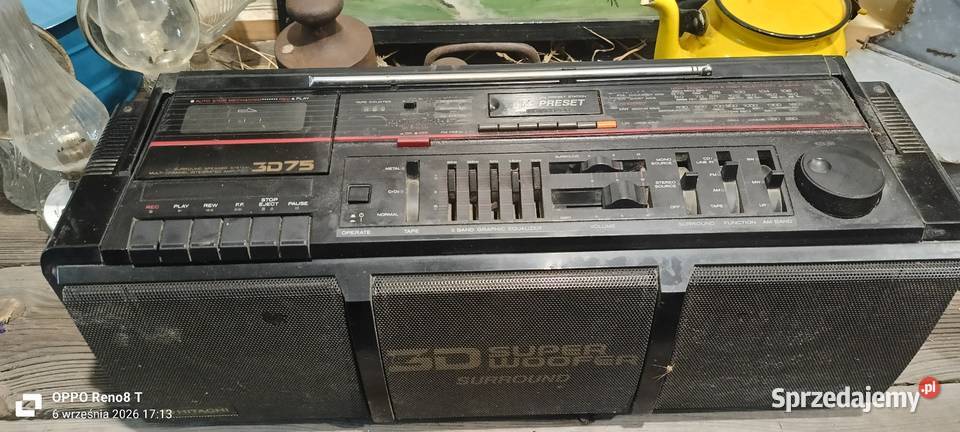 Boombox Hitachi