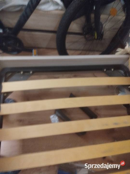 Łóżko Stelażowe Używane Solidnie 200 na 114 Puławy