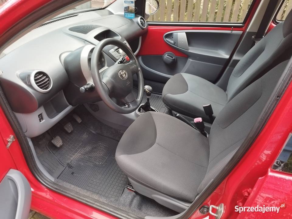 Sprzedam Toyotę Aygo benzyna Boronów