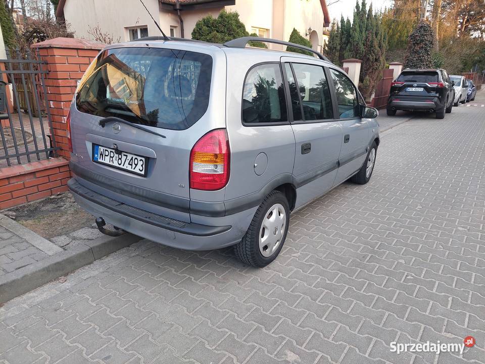 Opel Zafira nieuszkodzony Zafira Pruszków