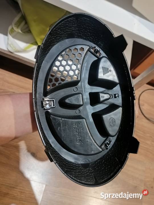Toyota Aygo emblemat znaczek oryginał 753120H020 Wschowa