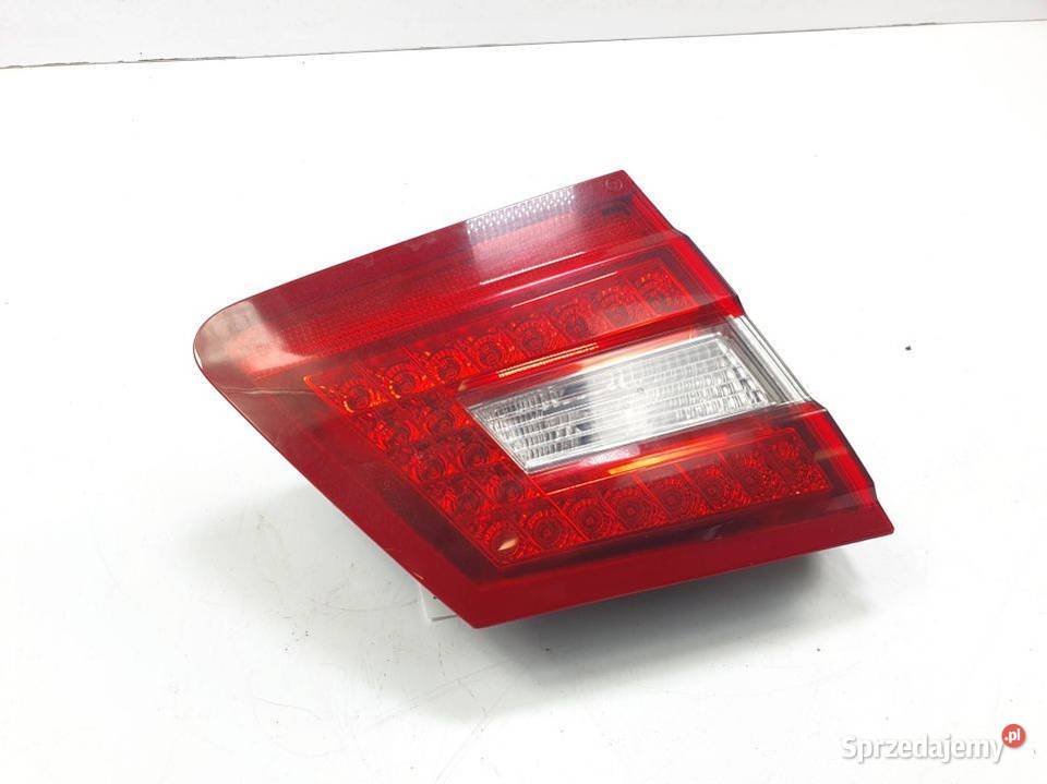 LAMPA W KLAPE LEWA MERCEDESBENZ E 250 W212 kujawsko-pomorskie sprzedam