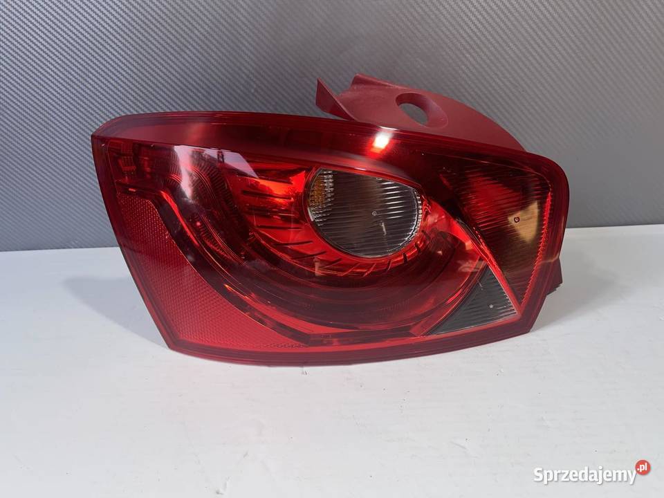 SEAT IBIZA 6J4 LEWA LAMPA TYŁ Ostroróg