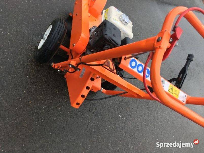 Wynajem na doby FREZARKA PNI DOSKO świętokrzyskie Kielce