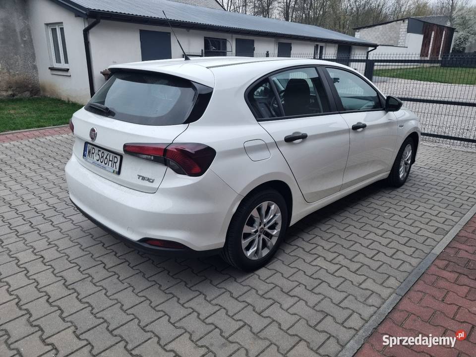 Fiat Tipo 14 16V benzyna 95 2018 mazowieckie Wierzbica-Kolonia