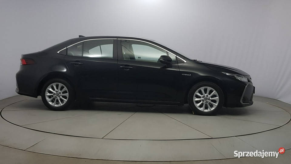 Toyota Corolla 18 Hybrid Comfort Z polskiego hybryda