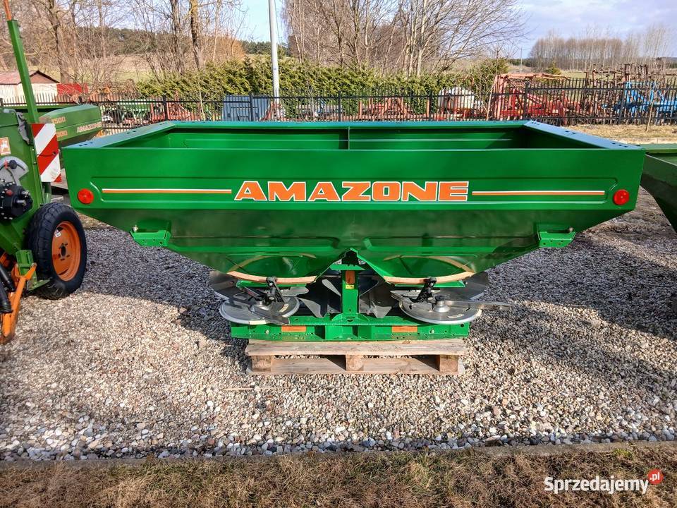 Rozsiewacz Amazone M 1500 OM 1824m Gotowy do Bobowo