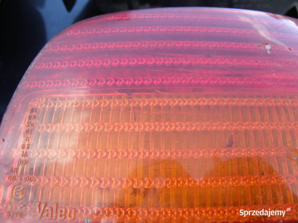 Lampa tylna prawa lewa Volkswagen Golf IV 9703 Kraków sprzedam