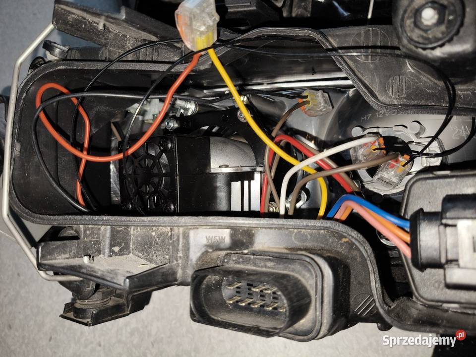 Audi A6 C5 przód lampy dolnośląskie Wierzbice