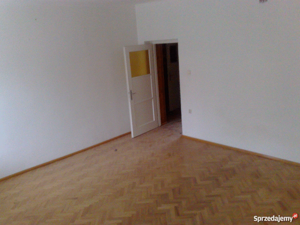 Regny Koluszki Łódź własność 600 m2 Regny