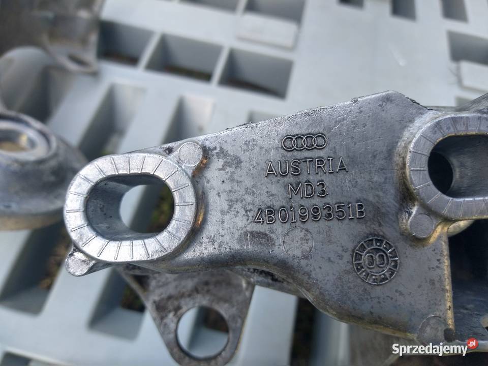 Łapa Podpora Silnika Lewa 4B0 199 351B osobowe Radziszów