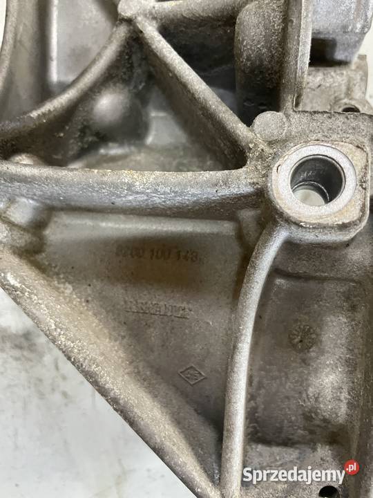 Łapa alternatora 8200100148 Renault 18 20 16v Jelcz-Laskowice