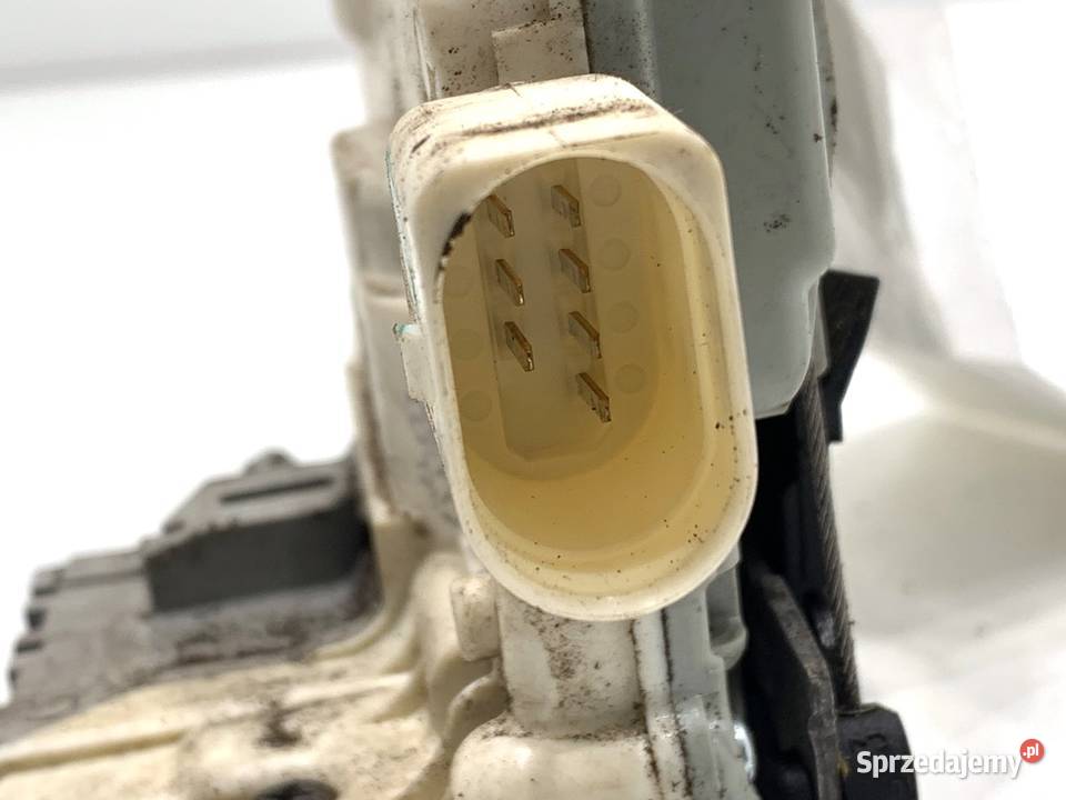 ZAMEK DRZWI PRAWY TYŁ AUDI A4 B8 SedanLimuzyna osobowe Zamki, wkładki i kluczyki