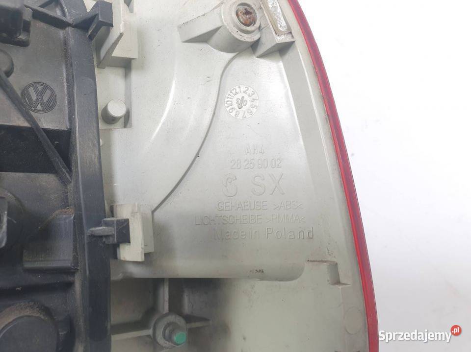 LAMPA LEWA TYŁ VOLKSWAGEN TOUAREG 7L6945095K Pozostałe