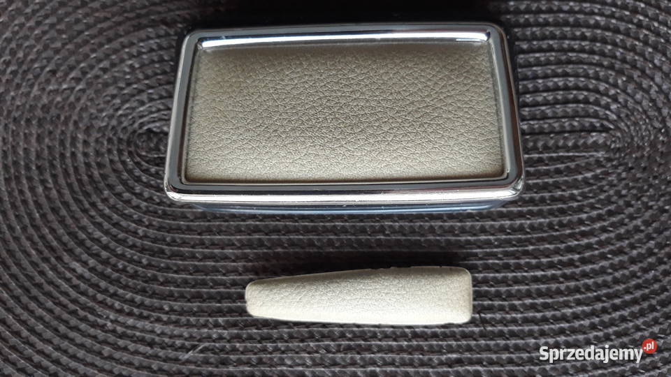 Mercedes W115 W114 Tyina popielniczka Bukownica