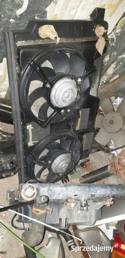 Audi 80 B4 zderzak błotniki lampy automat Kraśnik