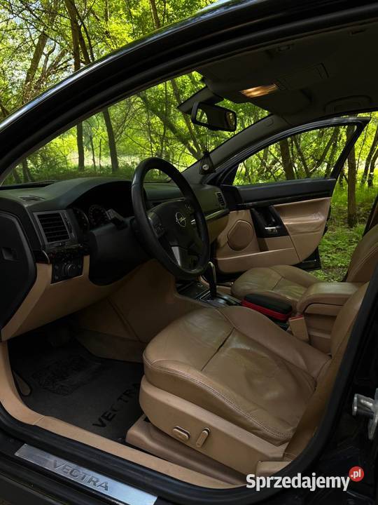 Opel Vectra C Kombi 19 CDTI 150 Automat gniazdo AUX Poznań