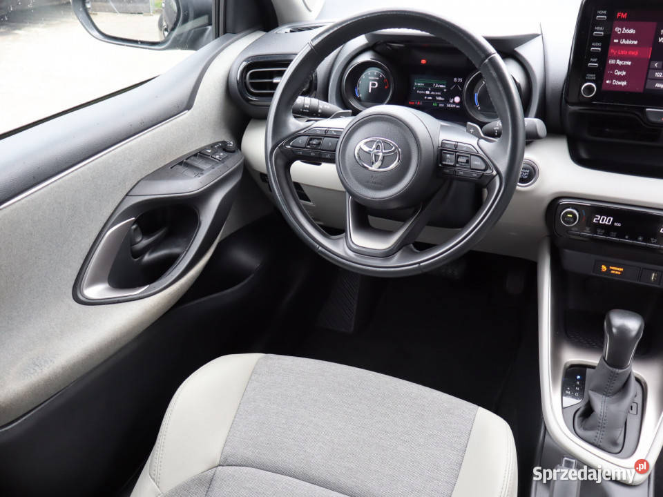 Toyota Yaris 15 VVTi Hatchback śląskie Katowice