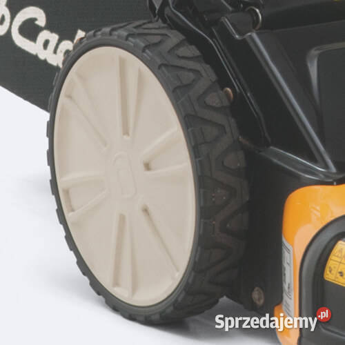 Kosiarka spalinowa z napędem CUB CADET LM3 Tuchom
