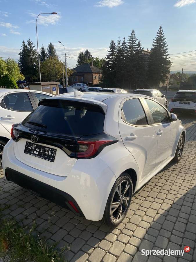 Toyota Yaris Style Hybrid NOWY 2025 95k PLN