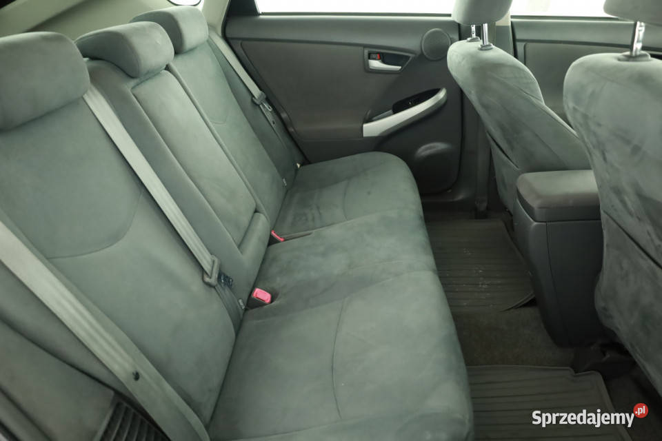 Toyota Prius 18 VVTi HSD Bielany Wrocławskie