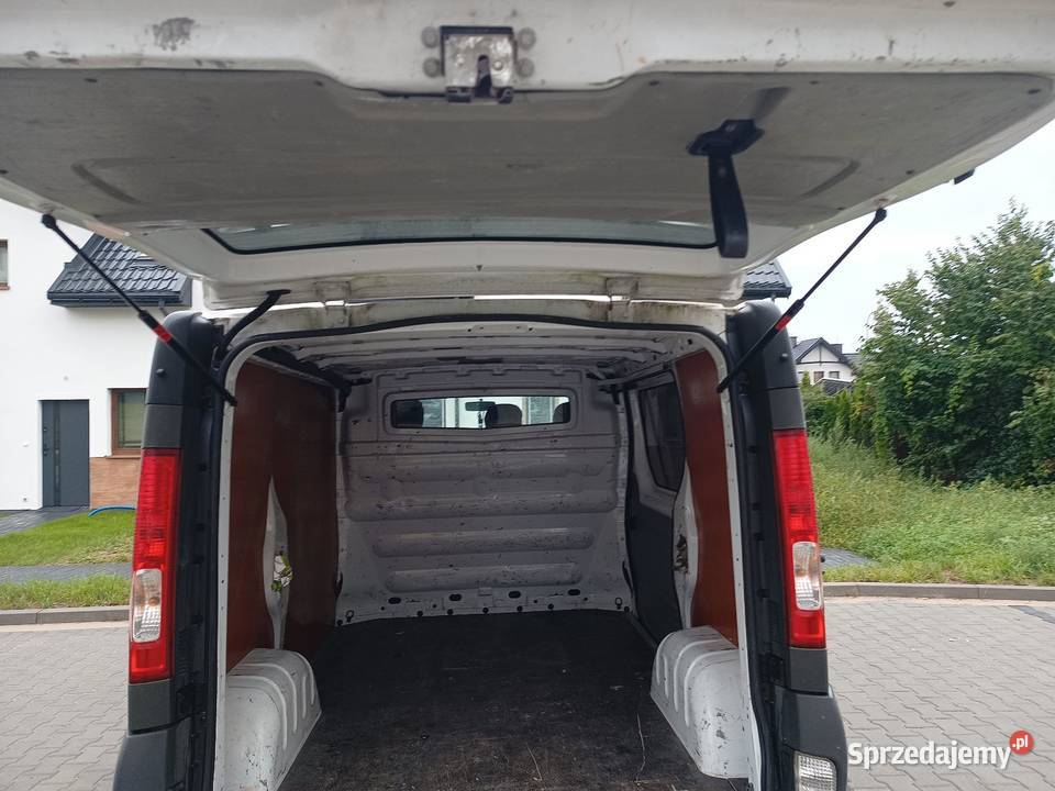 Opel vivaro sprowadzony