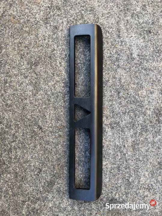 Ramka konsoli Audi A4 B5 FL polift 8D0863321 deski rozdzielcze, konsole mazowieckie