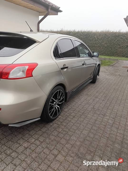 Mitshubishi lancer 2008 18 LPG 143 175000 175000km Toruń