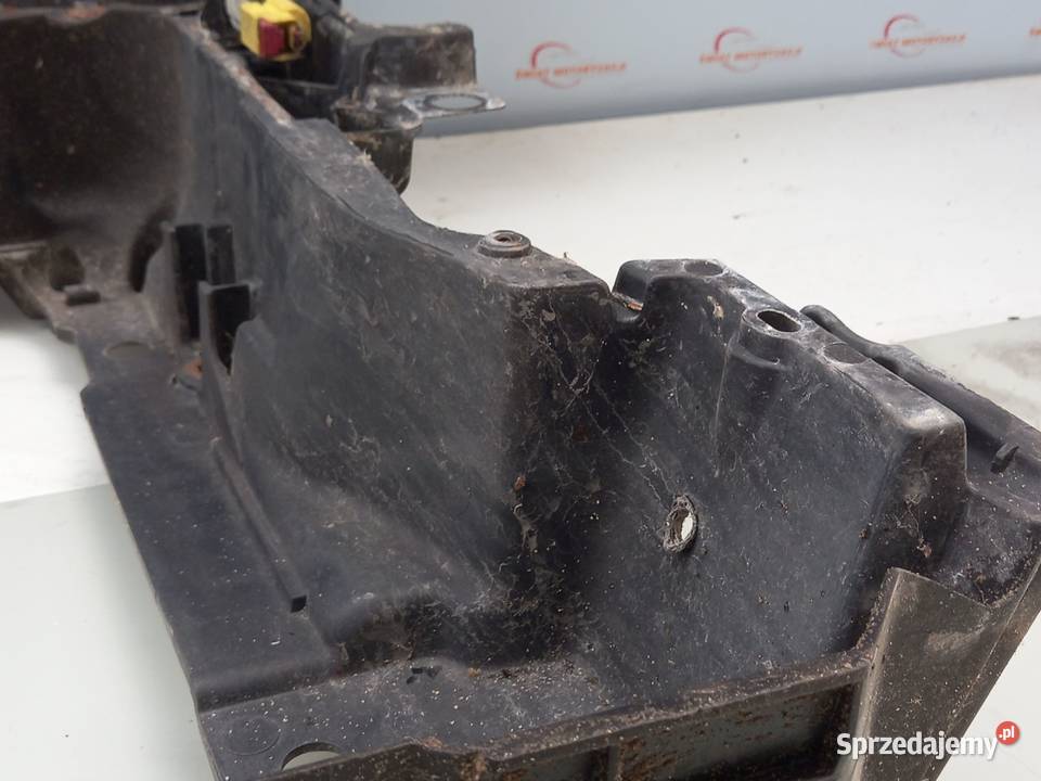 AUDI A3 II 8P 08r pas przedni wzmocnienie osobowe świętokrzyskie sprzedam