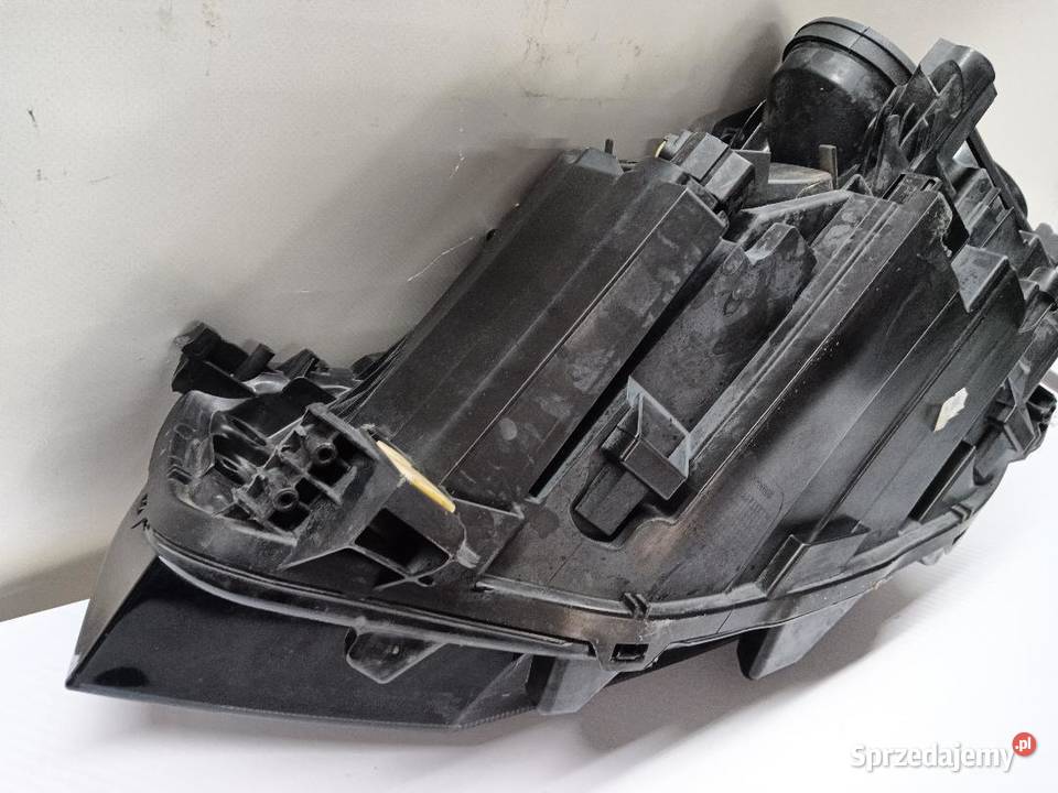 LAMPA PRZÓD PRZEDNIA PRAWA VW TCROSS 2GM94100GA