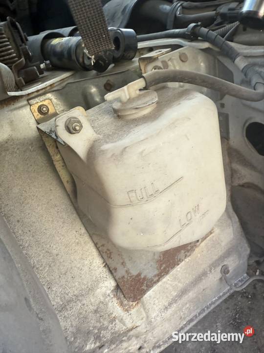 Zbiorniczek wyrównawczy Mazda E2200 Wentylatory Ostrów Wielkopolski