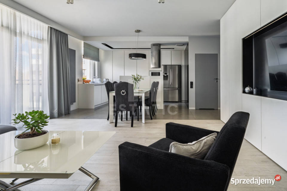 Mieszkanie Gdynia Strzelców 887m2 3pok Rok budowy 2015