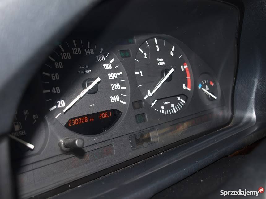 BMW E34 525TD kombi 3 właściciel 4/5